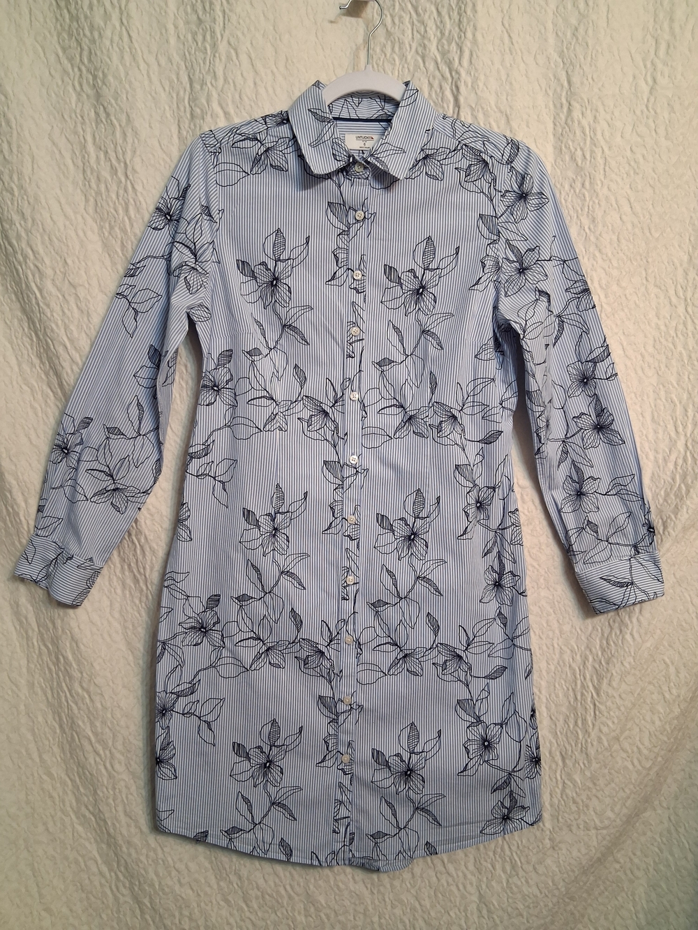 UNTUCKit Light Blue & White Striped Shirt with Navy Floral Sketch